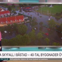 Fotograf John Magnusson efterfem nyhetsmorgon Båstad drönarefotograf repotage nyhetsrepotage tv4 svt expressen hellsingborgsdagblad översvämning extremväder extremväder i sverige räddningstjänst sverige fotograf nyhetsuppdrag